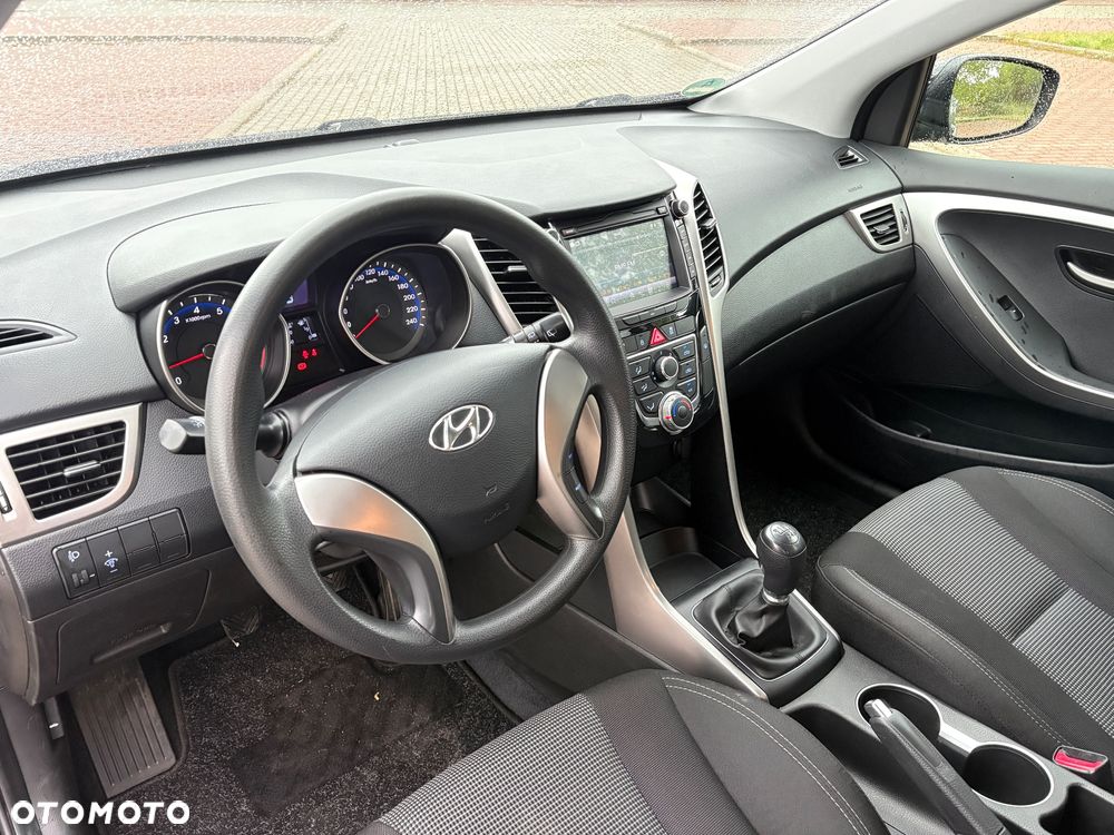 Hyundai i30 - 13