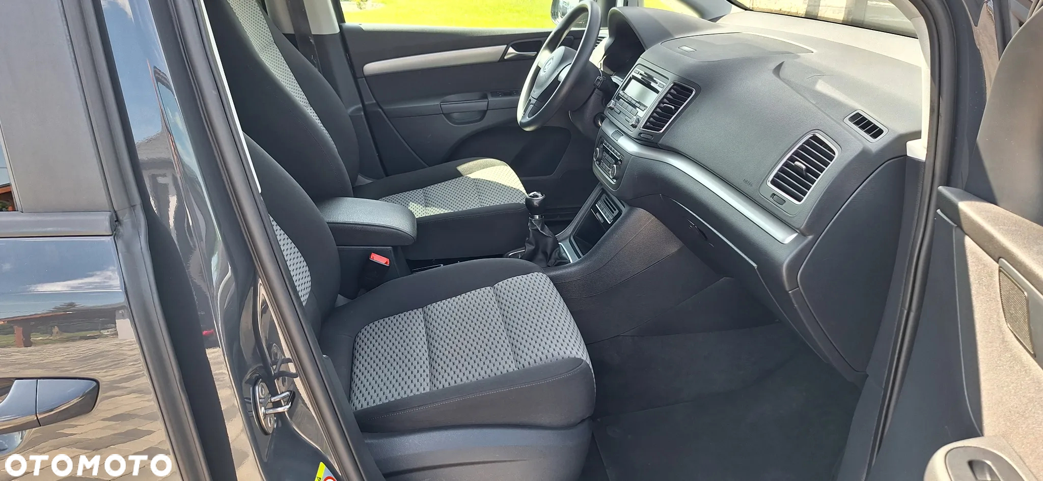 Volkswagen Sharan - 16