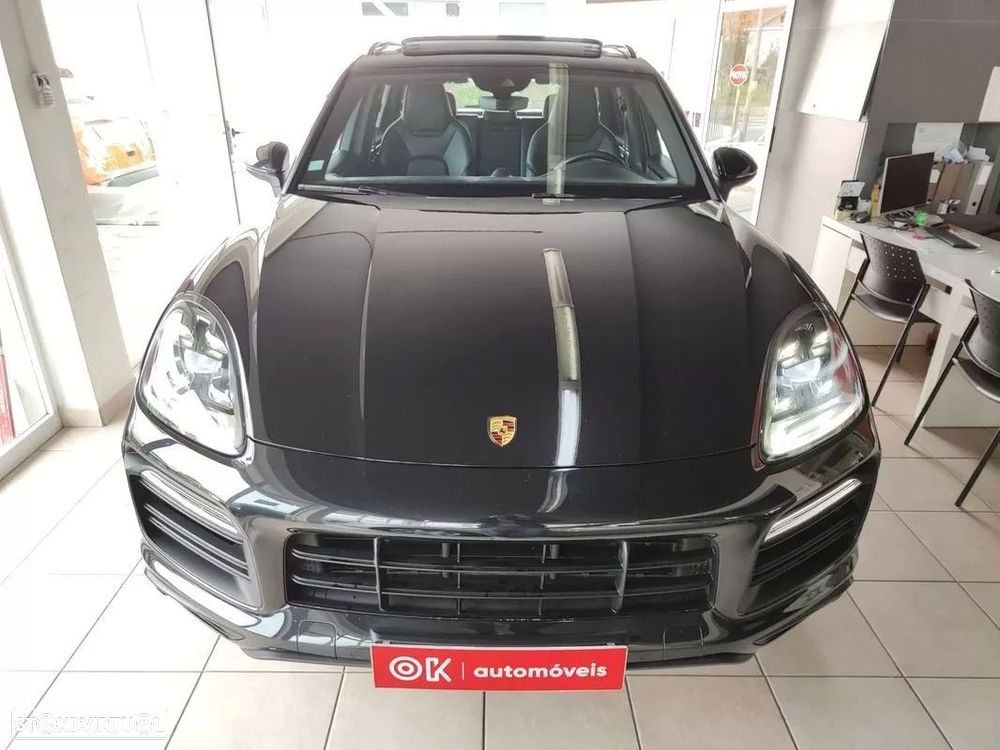 Porsche Cayenne E-Hybrid Platinum Edition — fotografia 34