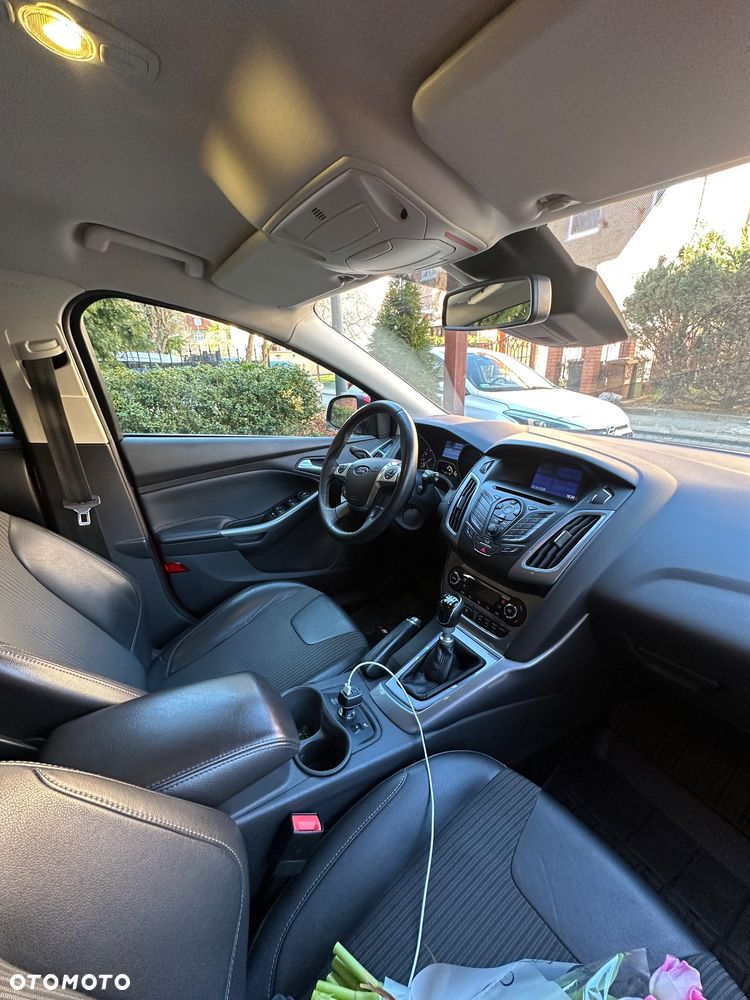 Ford Focus 1.6 EcoBoost Titanium - 18