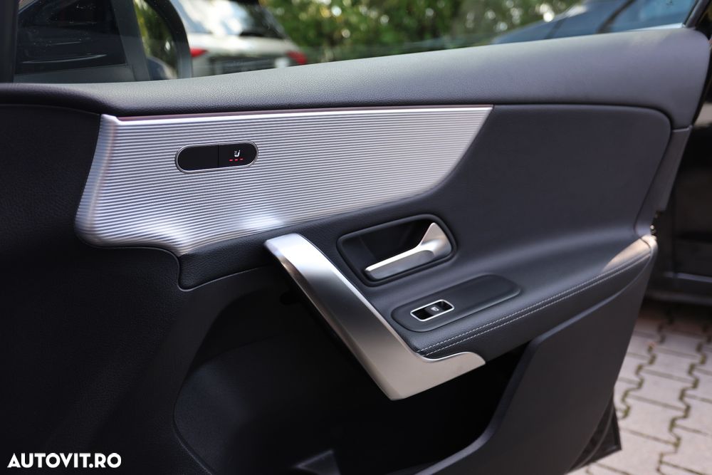 Mercedes-Benz A 200 d 8G-DCT Edition 2020 - 19