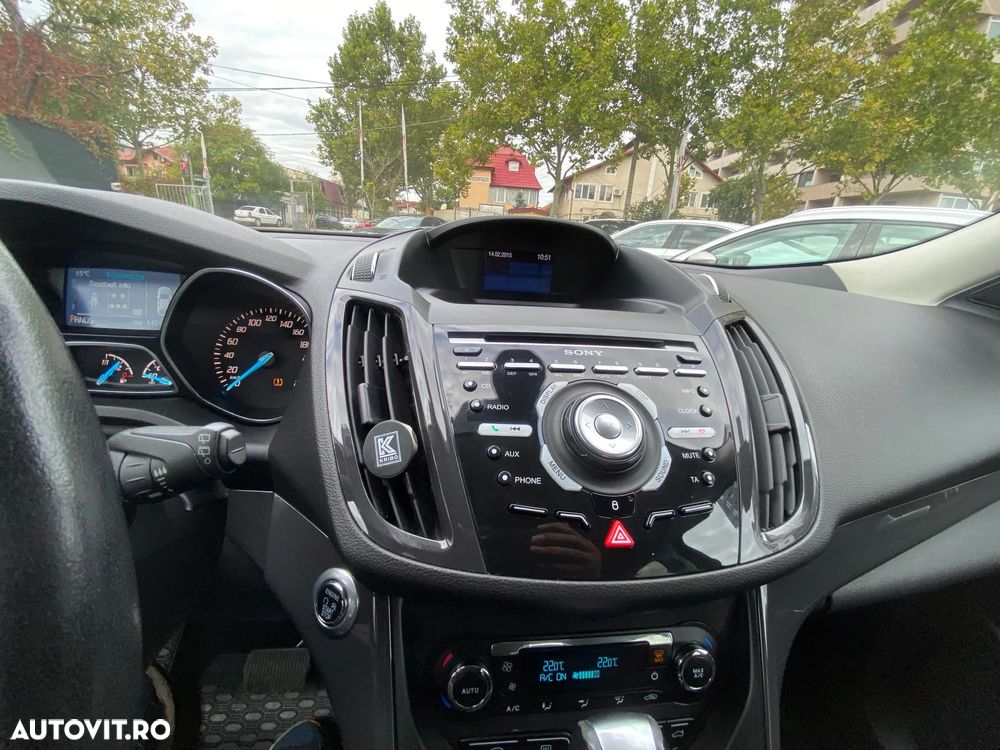 Ford Kuga 2.0 TDCi Powershift 4WD Titanium - 20