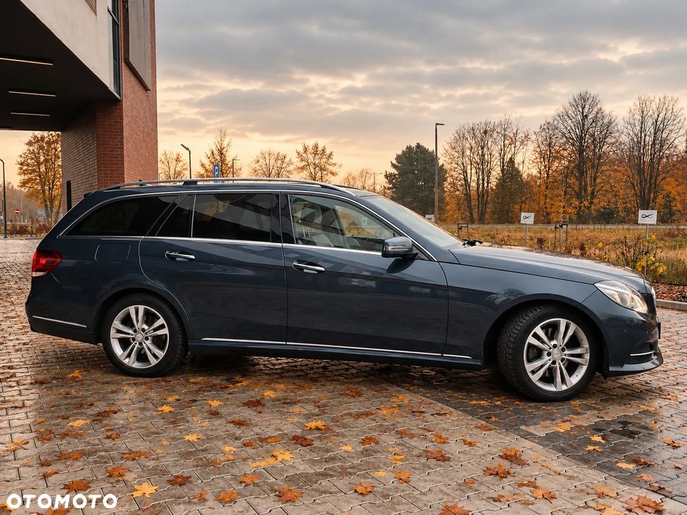 Mercedes-Benz E-Class 2013 photo 3