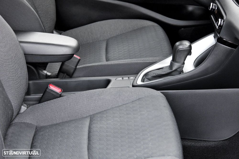 Toyota Yaris 1.5 HDF Comfort Plus - 12