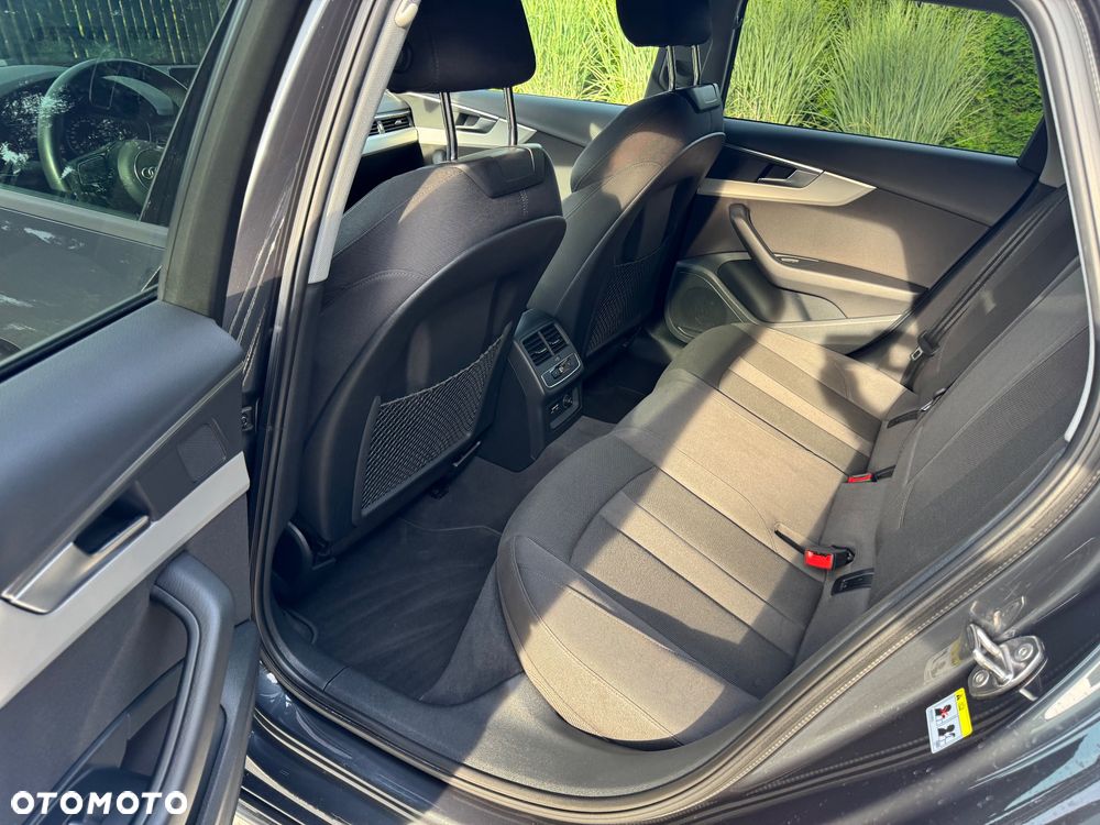 Audi A4 Avant 40 TFSI mHEV Quattro Advanced S tronic - 18