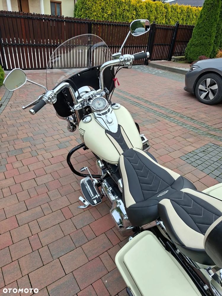 Harley-Davidson Softail Heritage Classic - 10