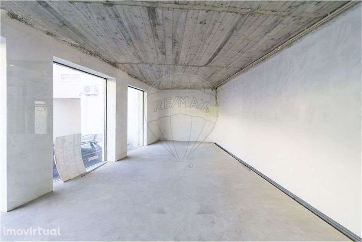 Loja  para arrendamento - Grande imagem: 2/10