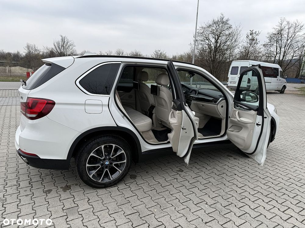 BMW X5 xDrive30d - 13
