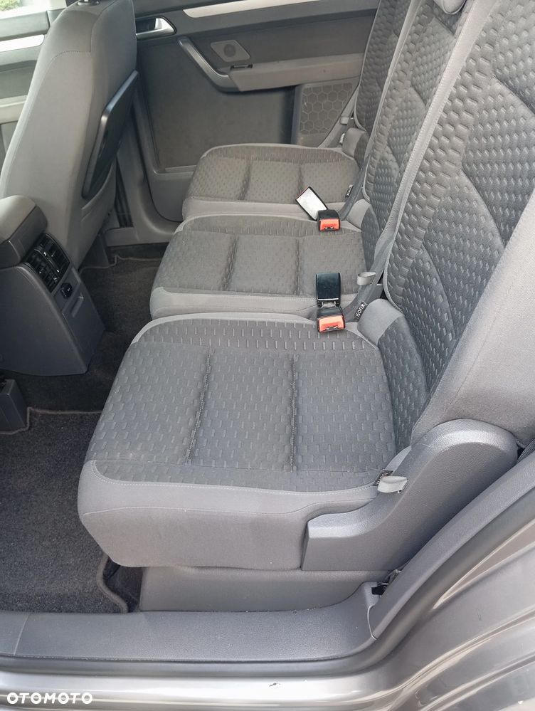 Volkswagen Touran 1.9 TDI DPF Trendline - 16