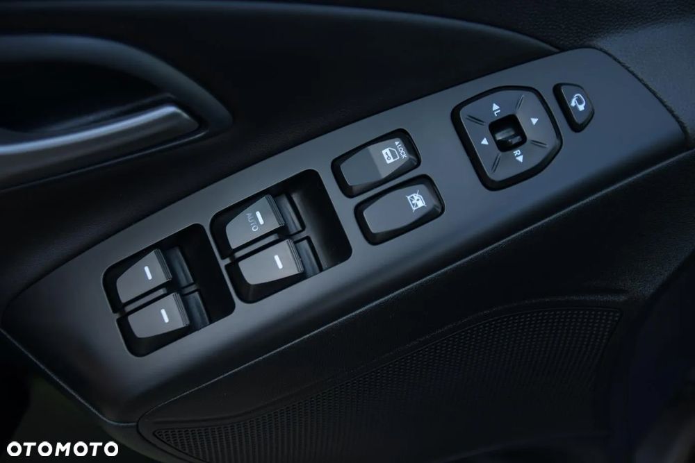 Hyundai ix35 - 25