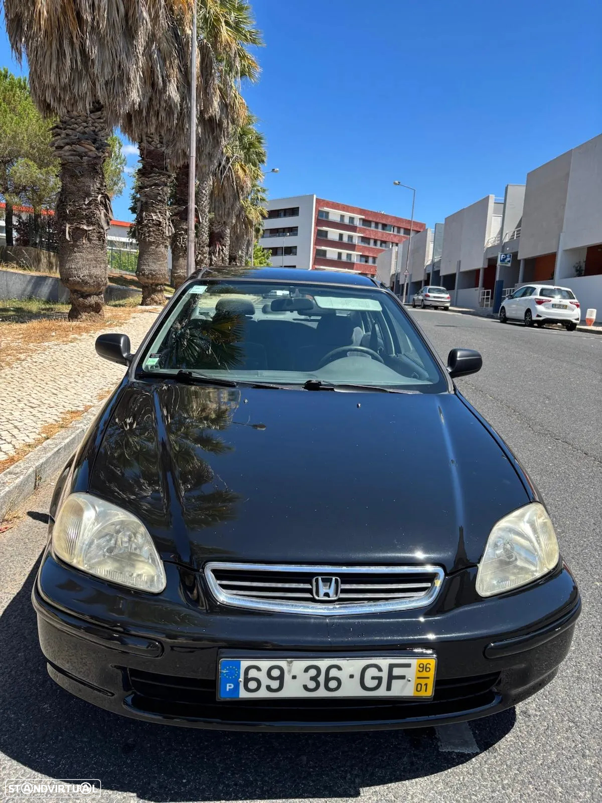 Honda Civic 1.5i LS - 5