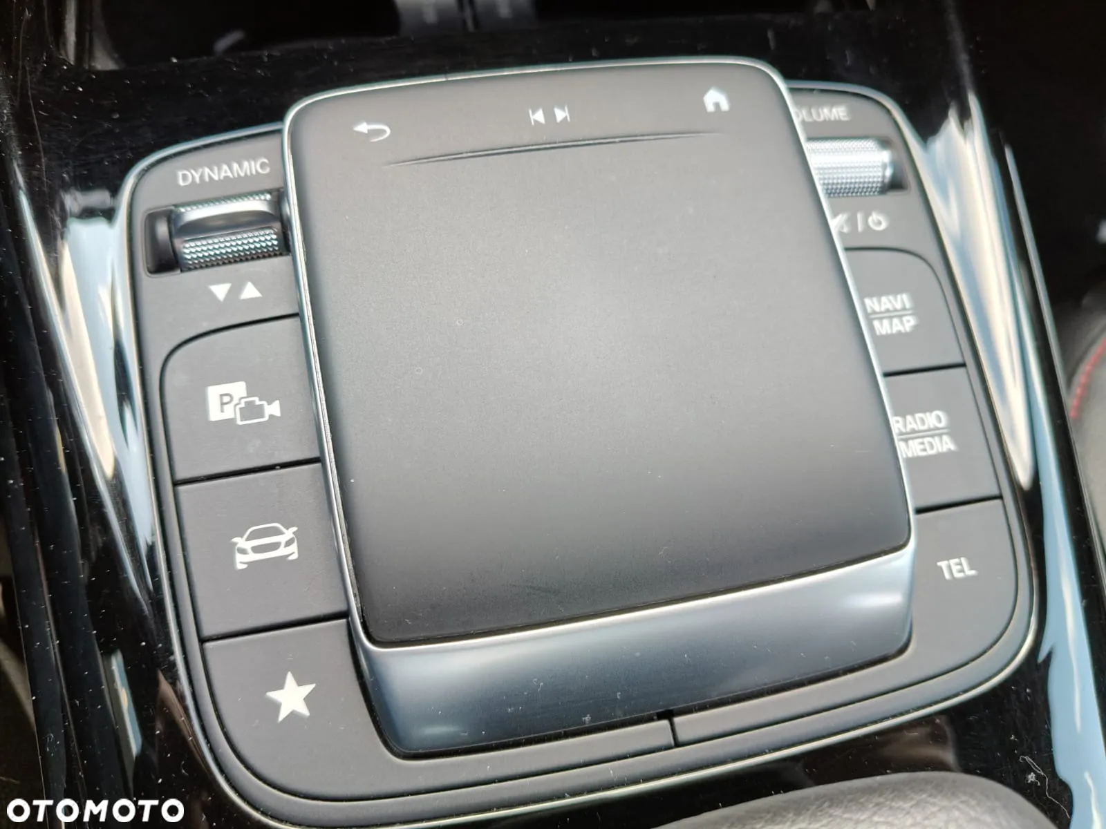 Mercedes-Benz Klasa A 35 AMG 4-Matic 7G-DCT - 24
