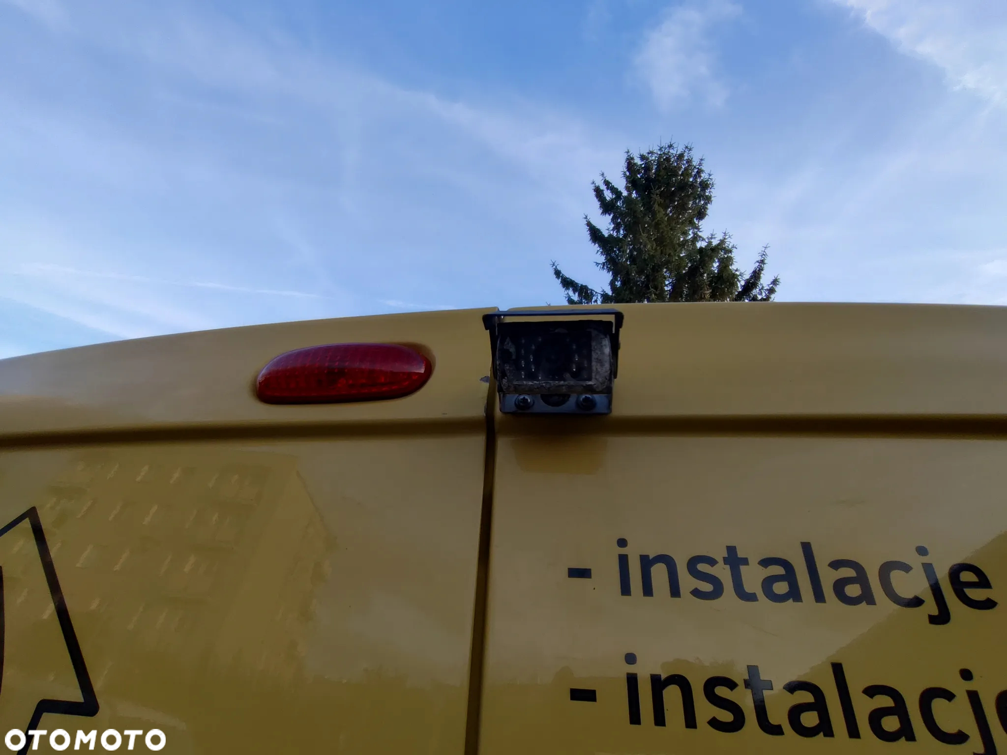 Opel Vivaro - 10