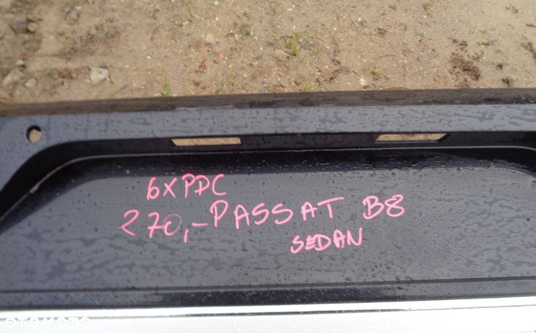 VW PASSAT B8 SEDAN 6XPDC ZDERZAK TYŁ - 1