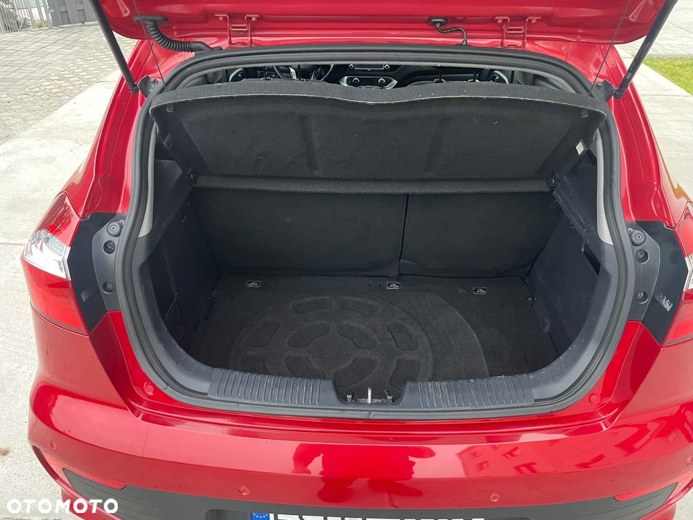 Kia Rio - 9