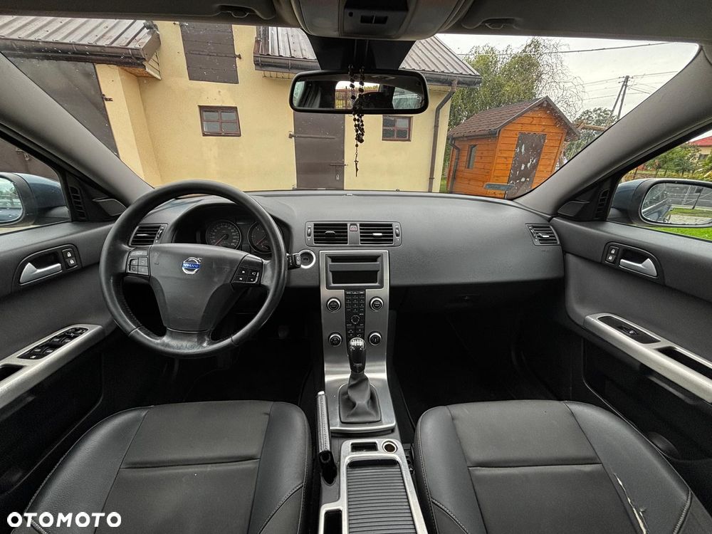 Volvo V50 2.0D - 10