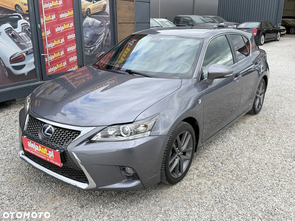 Lexus CT 200h F Sport Edition - 4