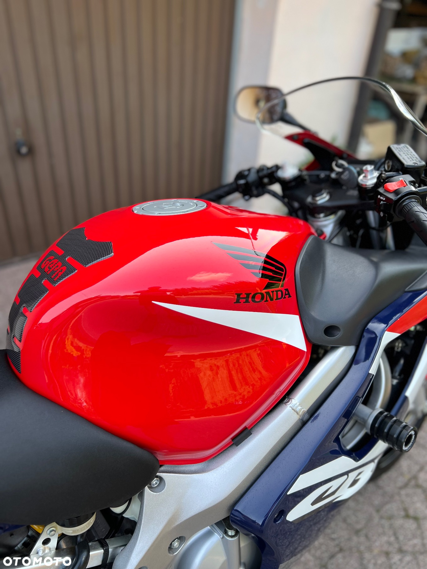 Honda CBR - 10