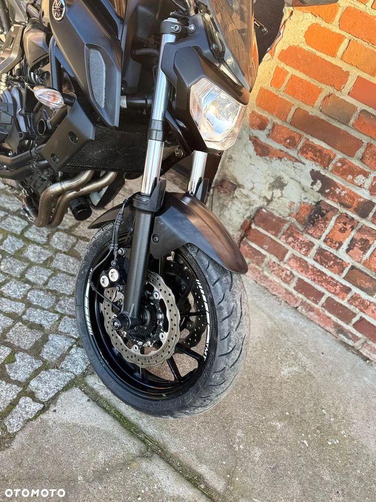 Yamaha MT - 4