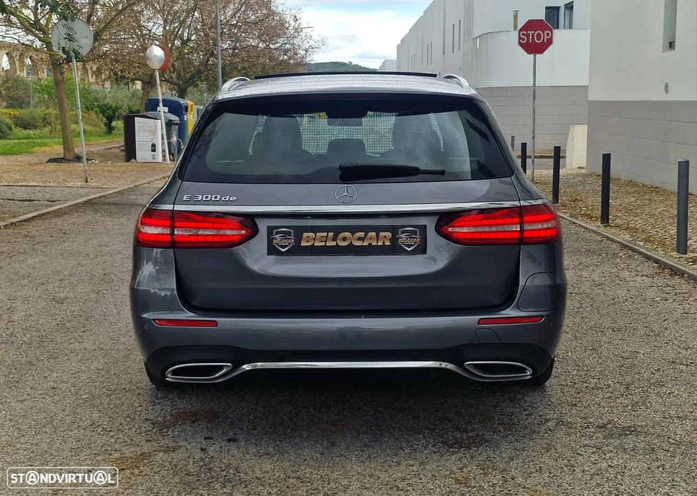Mercedes-Benz E 300 de 9G-TRONIC AMG Line - 5