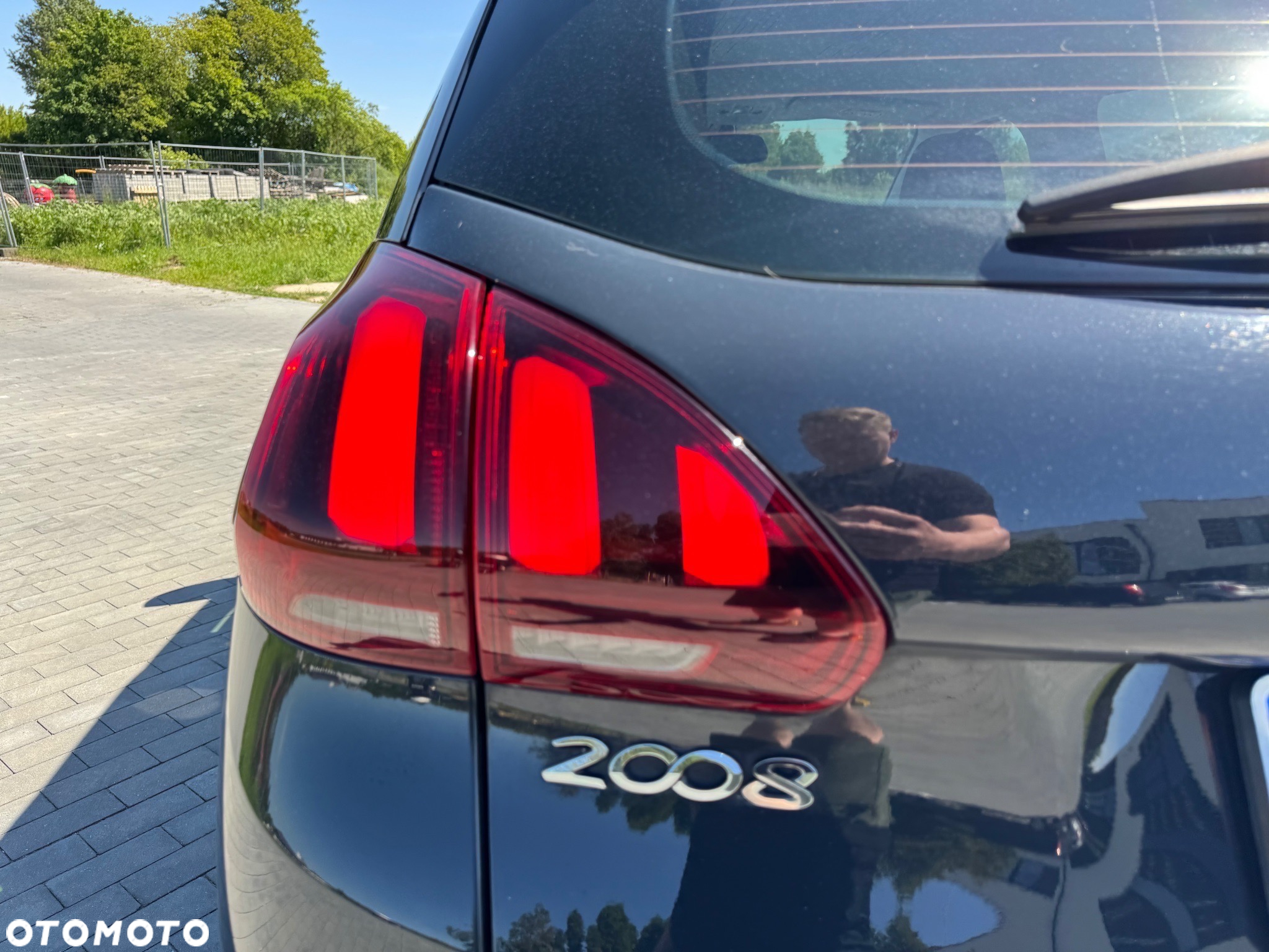 Peugeot 2008 1.2 Pure Tech Active S&S - 15