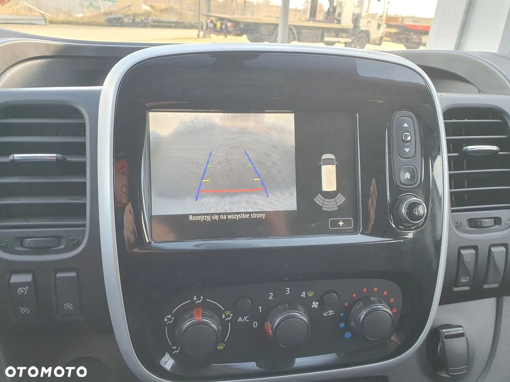 Opel Vivaro - 23