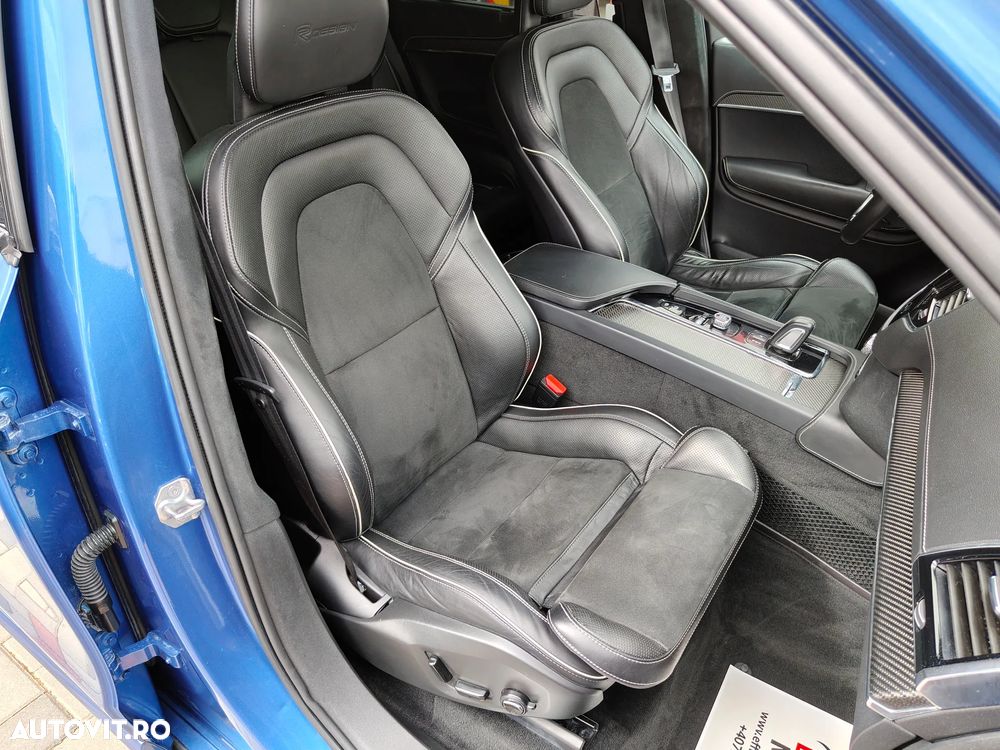 Volvo XC 90 Recharge T8 eAWD R-Design - 30