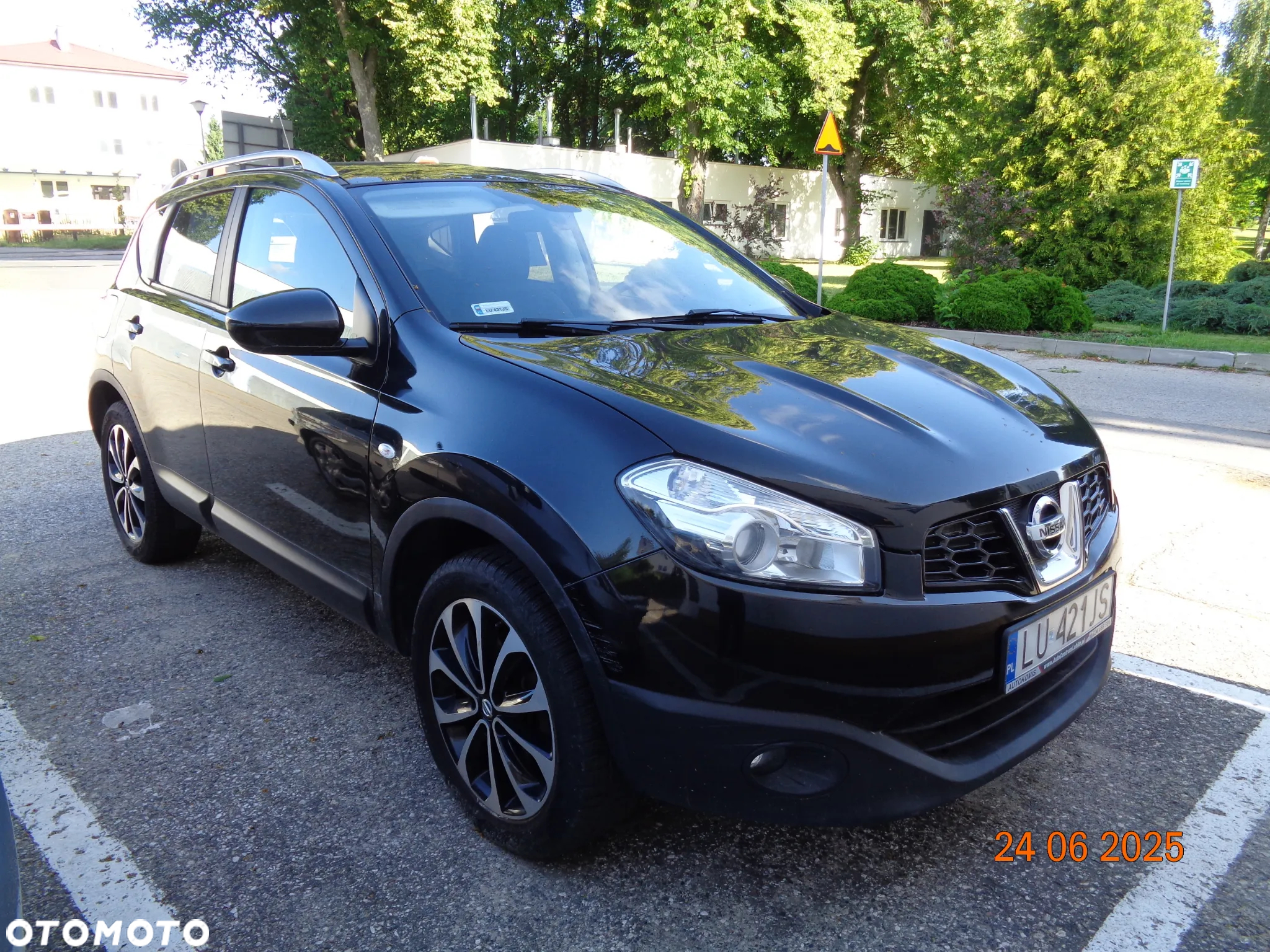 Nissan Qashqai - 2