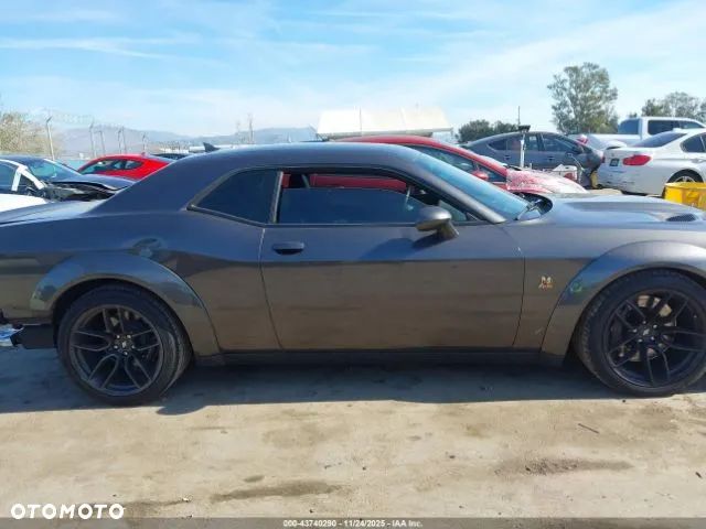 Dodge Challenger Automatik R/T Plus Scat Pack - 10