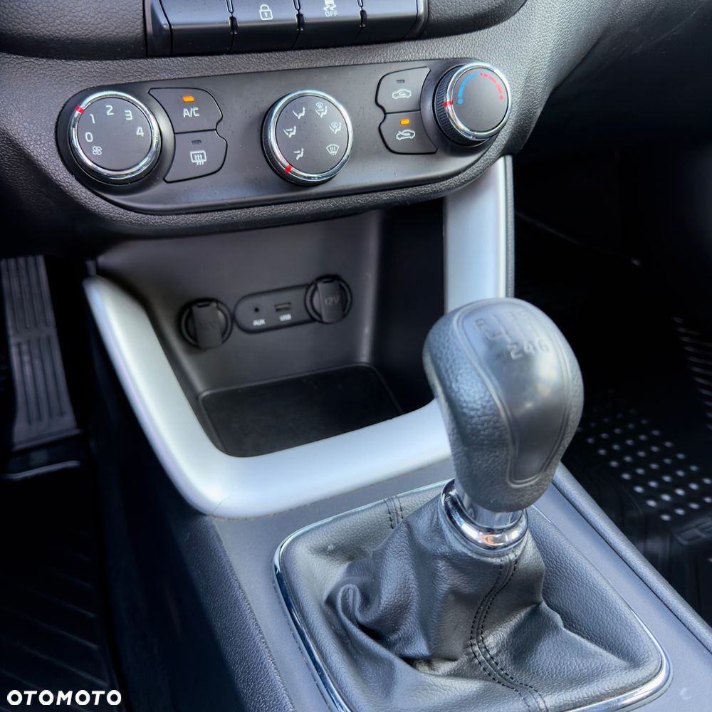 Kia Ceed 1.4 CVVT - 15
