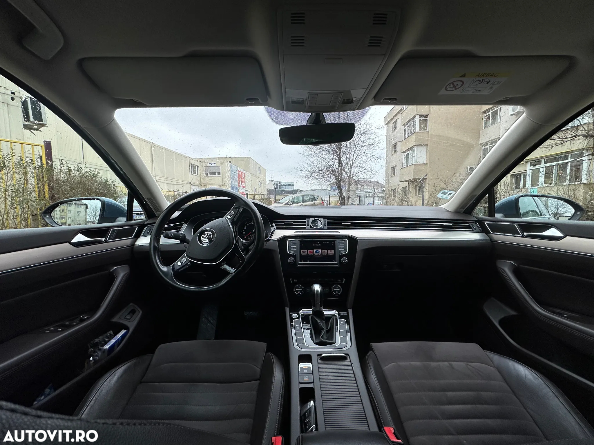 Volkswagen Passat 2.0 TDI DSG Highline - 10