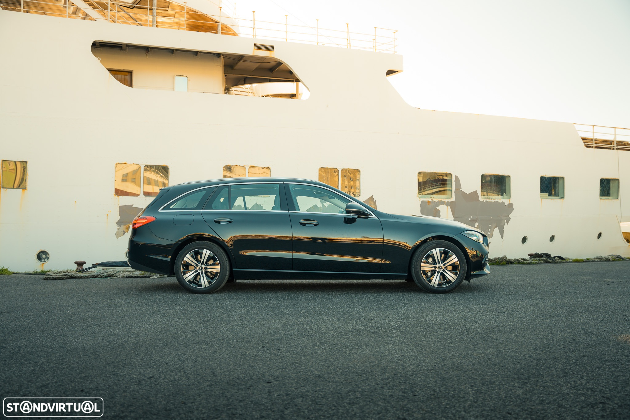 Mercedes-Benz C 300 e - 9