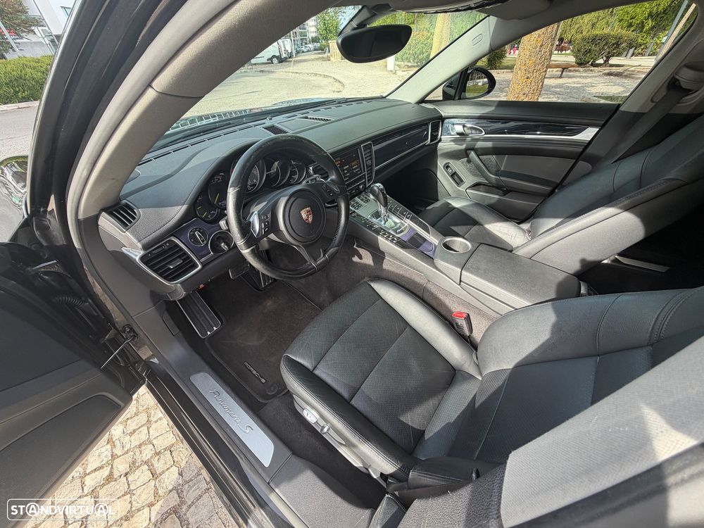 Porsche Panamera S Hybrid - 32
