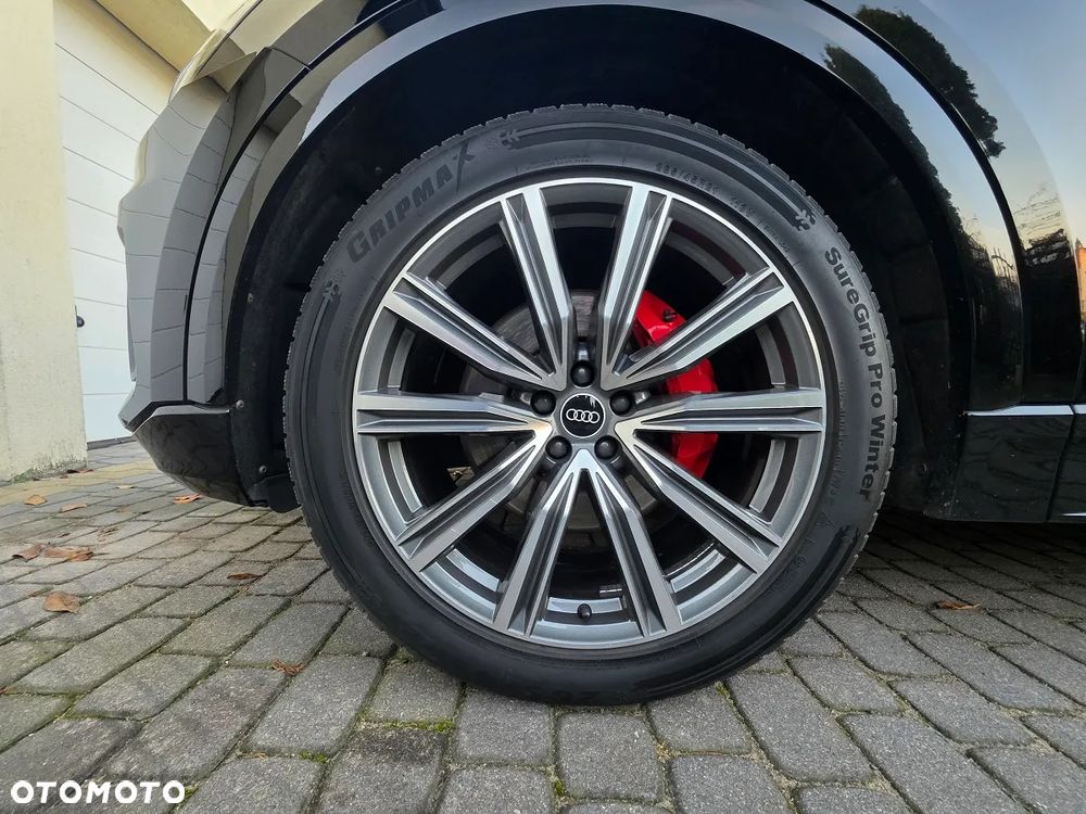 Audi Q8 - 28