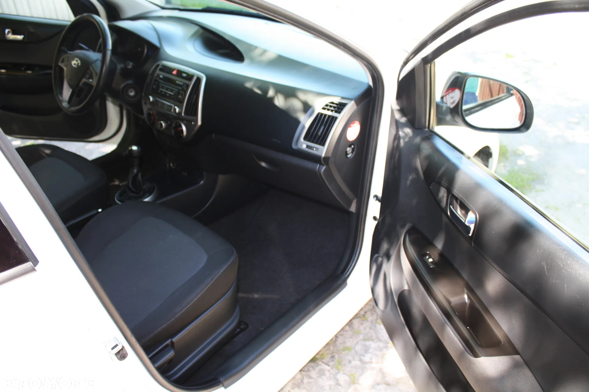 Hyundai i20 1.2 GO - 10