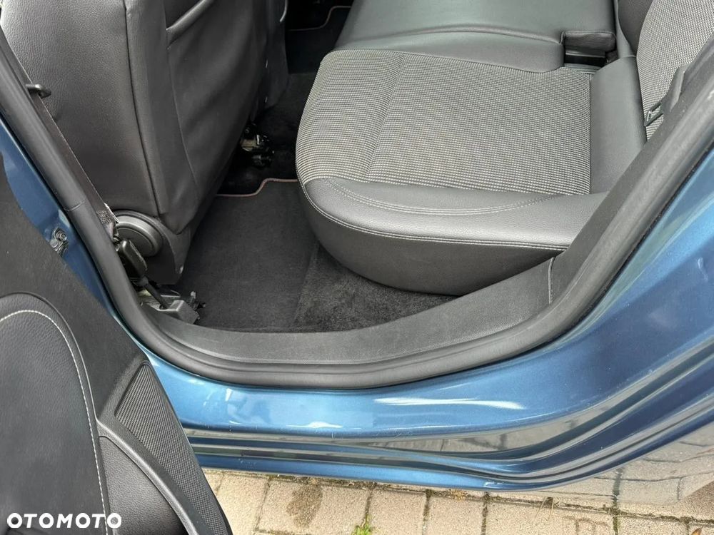 Opel Astra 1.6 Sports Tourer Automatik - 22