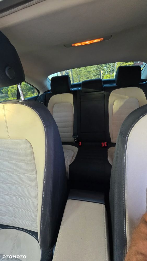 Volkswagen CC 2.0 TDI DPF BMT - 13