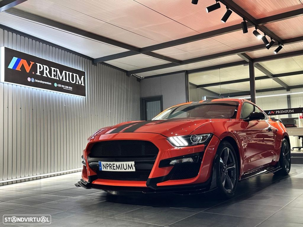 Ford Mustang - 50