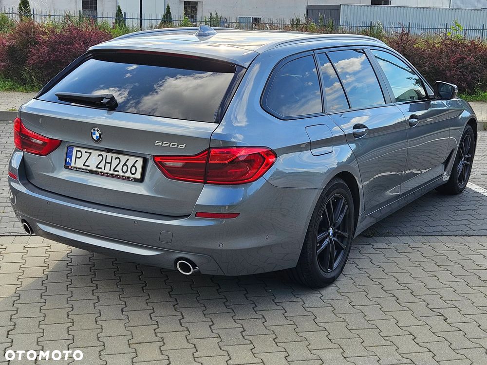 BMW Seria 5 520d - 4