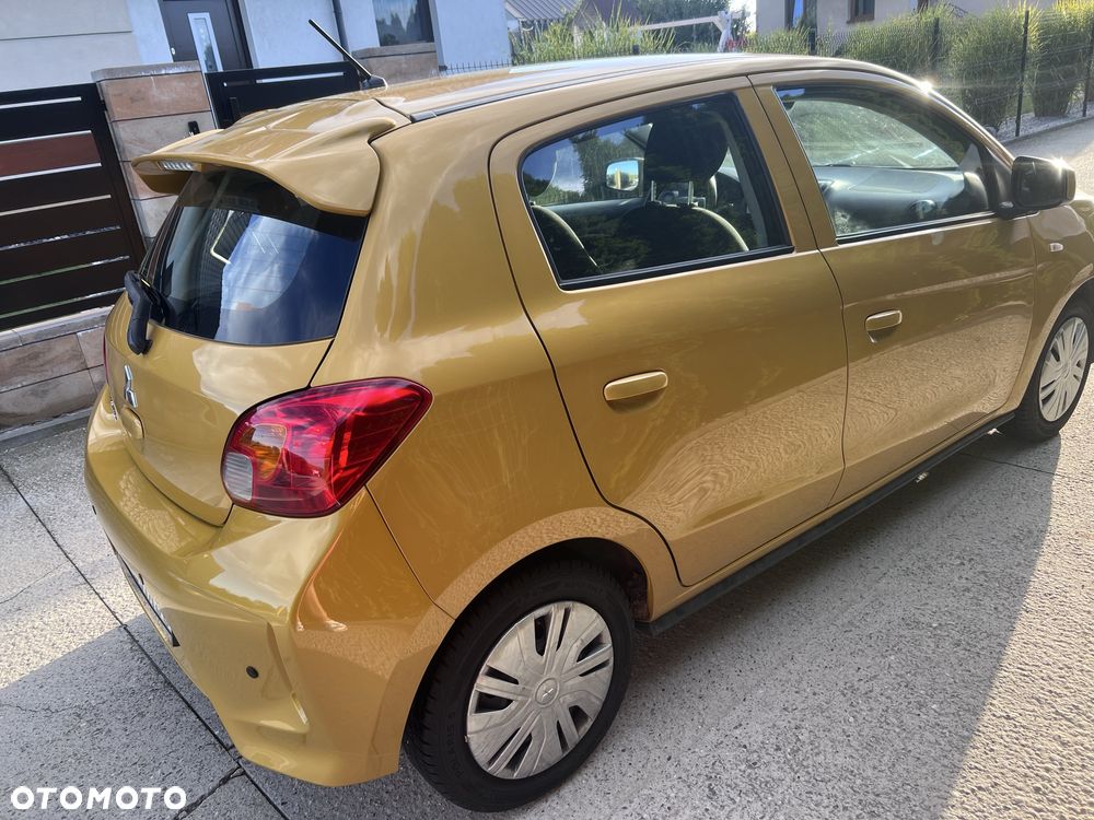 Mitsubishi Space Star - 8