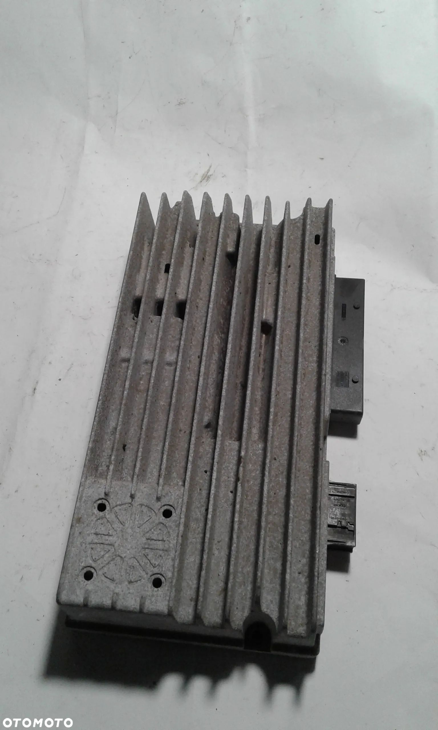 Wzmacniacz moduł radia Audi A4 B8 A5 8T Q5 B&O Bang&Olufsen 8T0035223S - 1