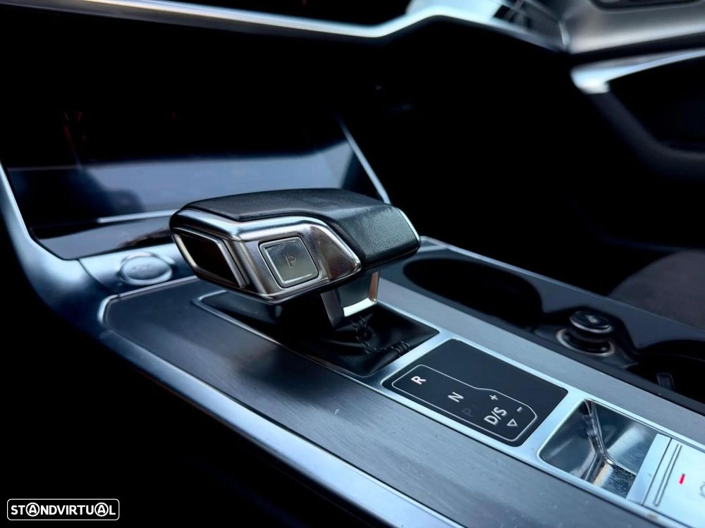 Audi A6 Avant 40 TDI S line S tronic - 10