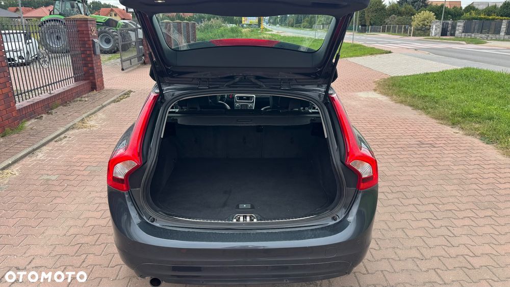 Volvo V60 - 8