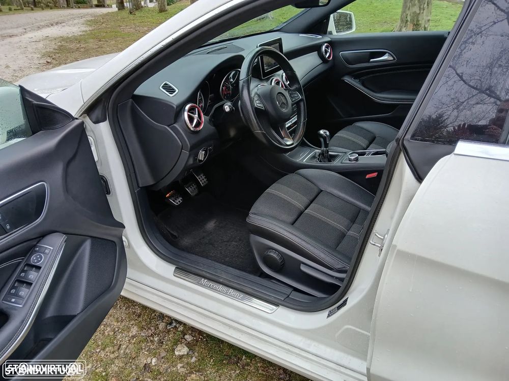 Mercedes-Benz CLA 200 (CDI) d Urban - 10