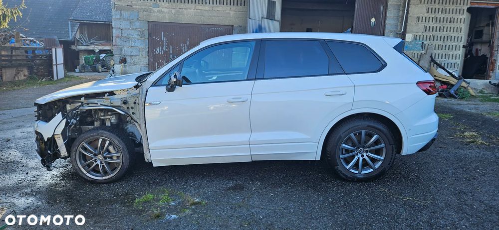 Volkswagen Touareg 3.0 V6 TFSI 4Motion R-Line - 5
