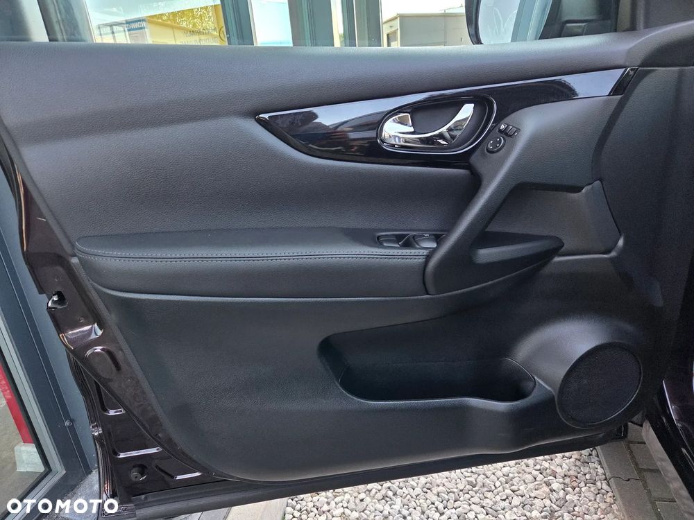 Nissan Qashqai 1.5 dCi DPF 360 - 36