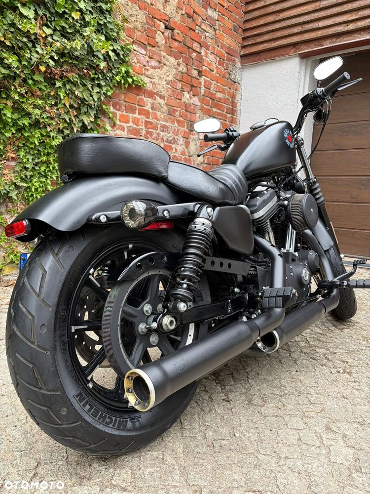 Harley-Davidson Sportster Iron 883 - 7