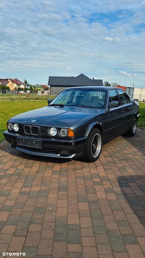 BMW Seria 5 - 1