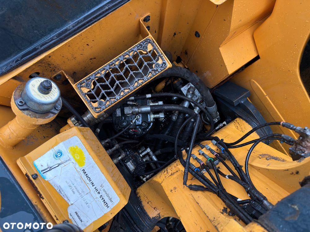 Hyundai HX 235 LCR - 23