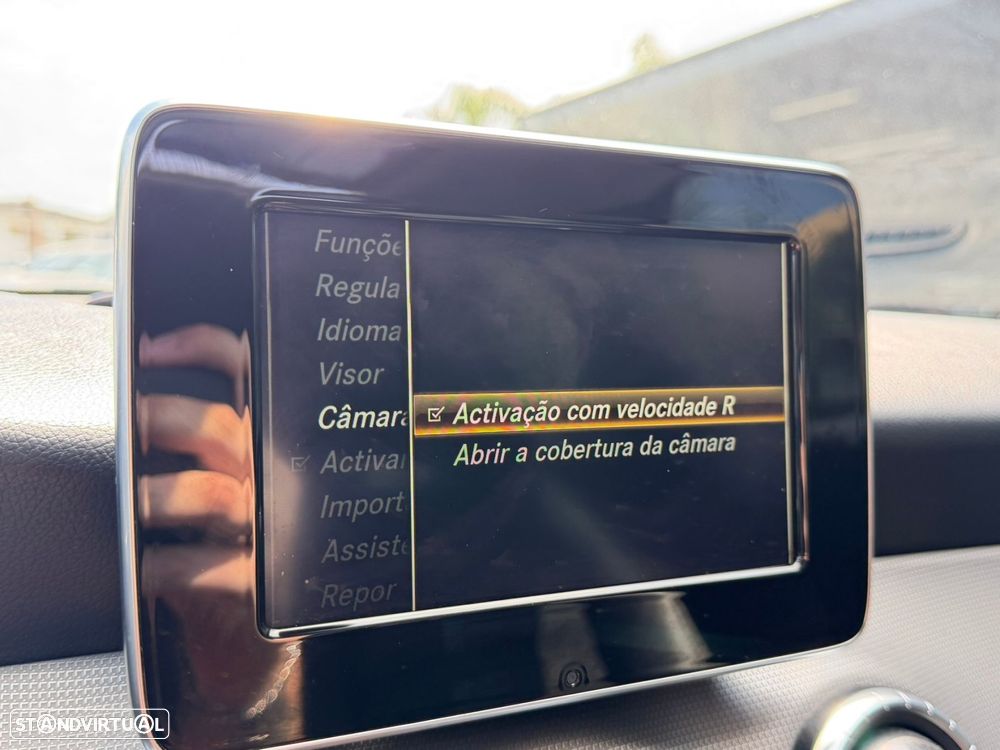 Mercedes-Benz CLA 180 d Shooting Brake Urban - 47